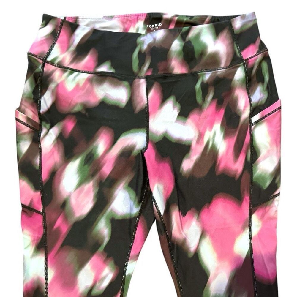 Torrid Black & Pink Full-Length Side Pocket Active Legging size 3 3XL - Picture 6 of 15